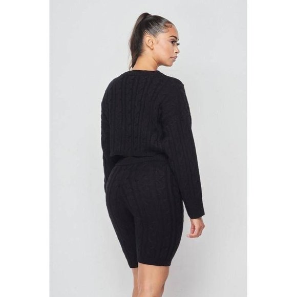 Cable Knit Crop Top Short Set - Picture 4 of 7